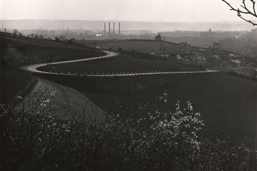 Josef Ehm, Krajina u Prahy, 1935; toto dílo nebylo vystaveno
